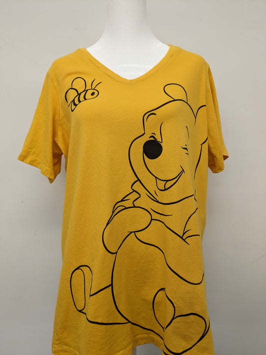 Disney med yellow v-neck Pooh shirt