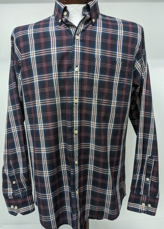 Van Heusen small plaid dress shirt