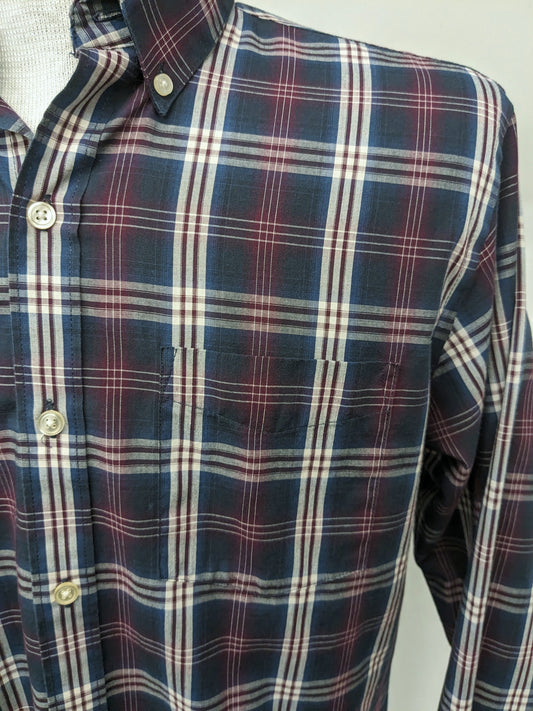 Van Heusen small plaid dress shirt