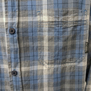 Columbia med. blue/grey plaid button up dress shirt