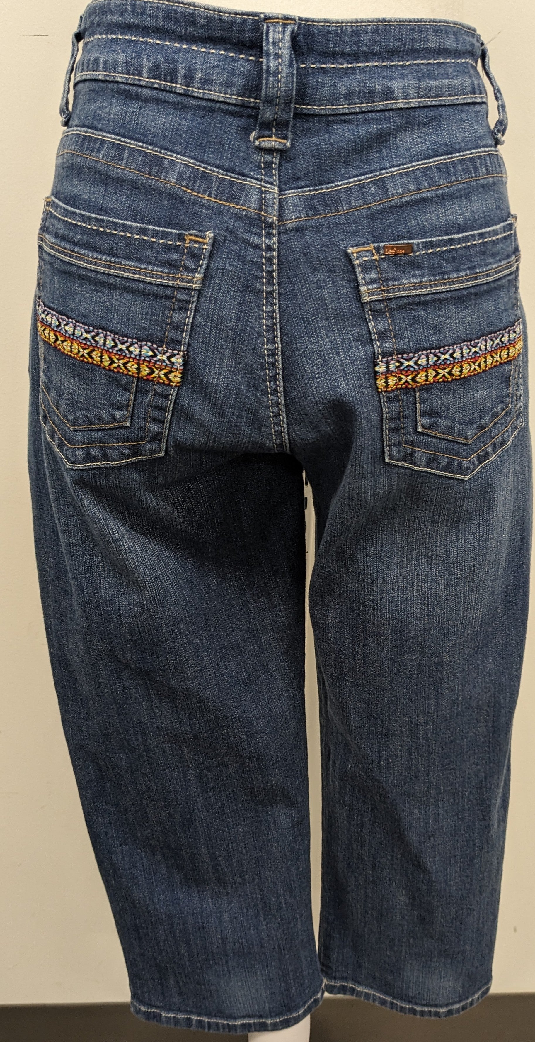 Lee size 6 denim capri