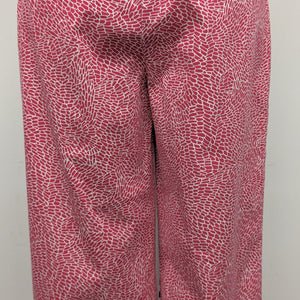 Coldwater Creek size 8 white capri with pink shapes