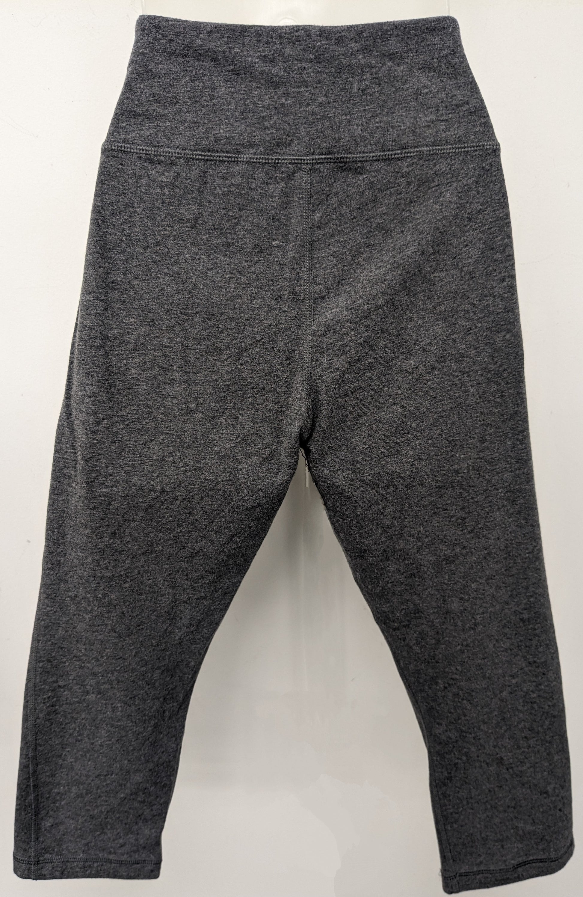 Athletic works med gray activewear capri