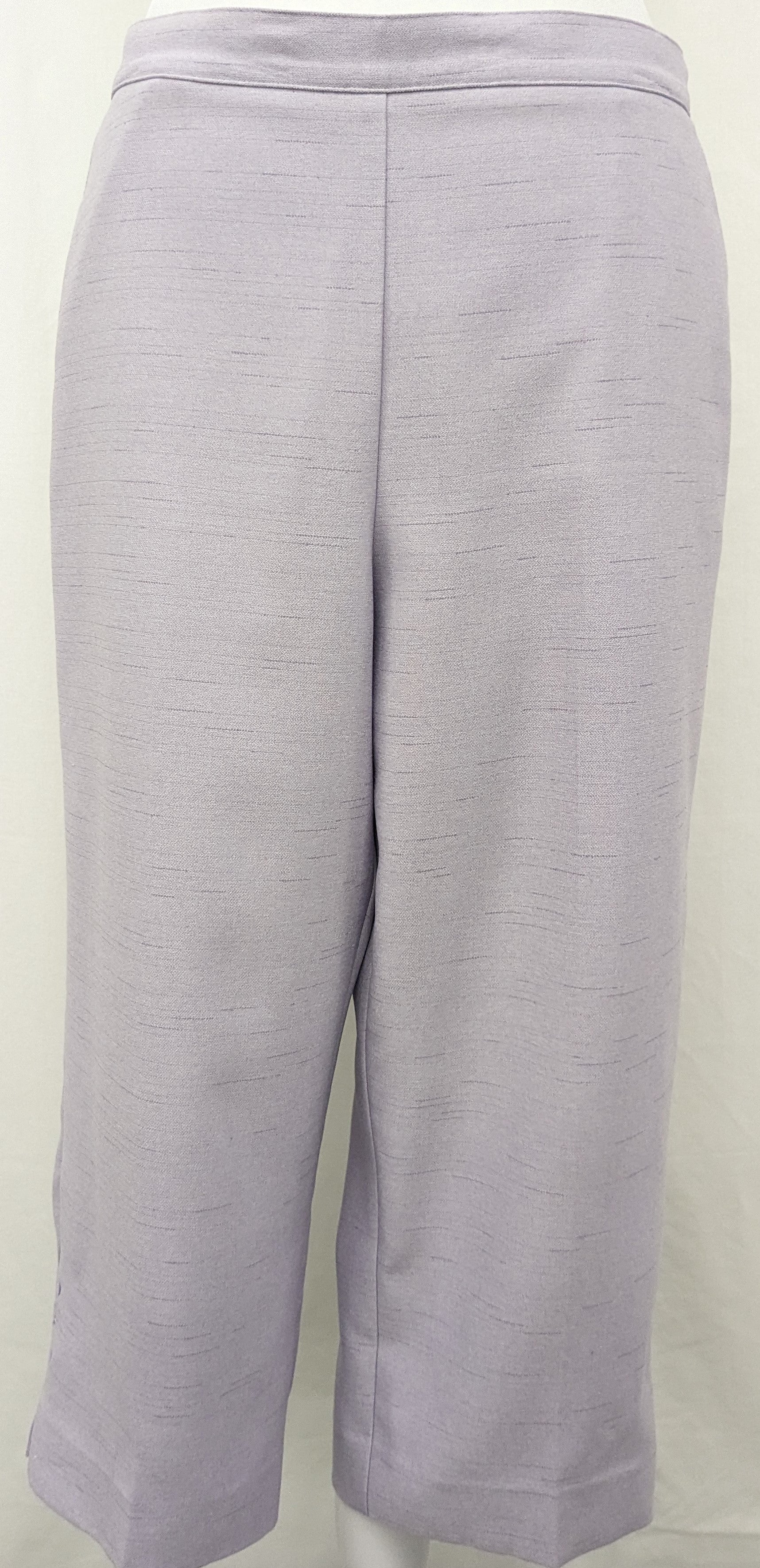 Alfred Dunner size 12 petite lavender capri