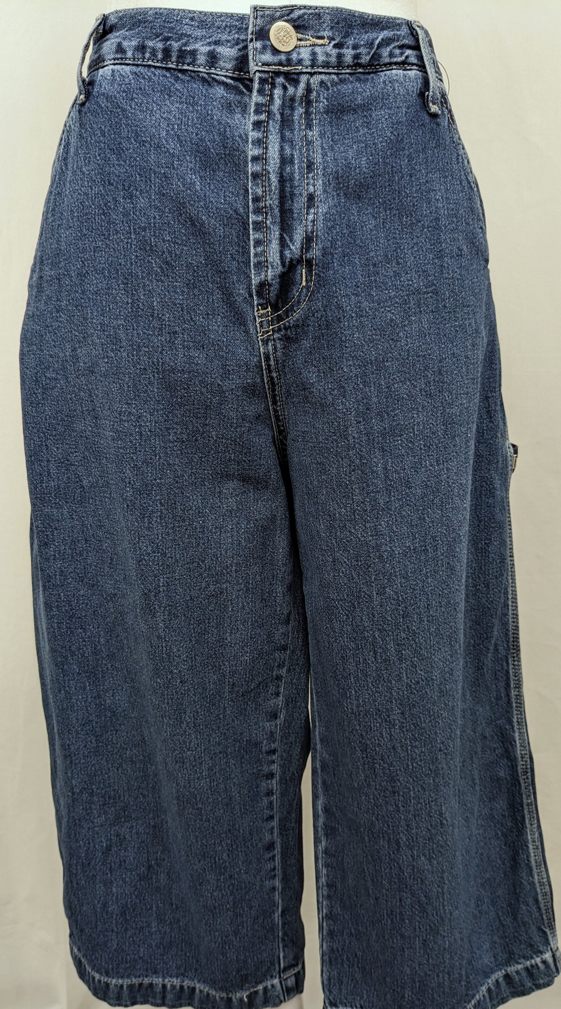 L.E.I. workwear size 13 denim capri