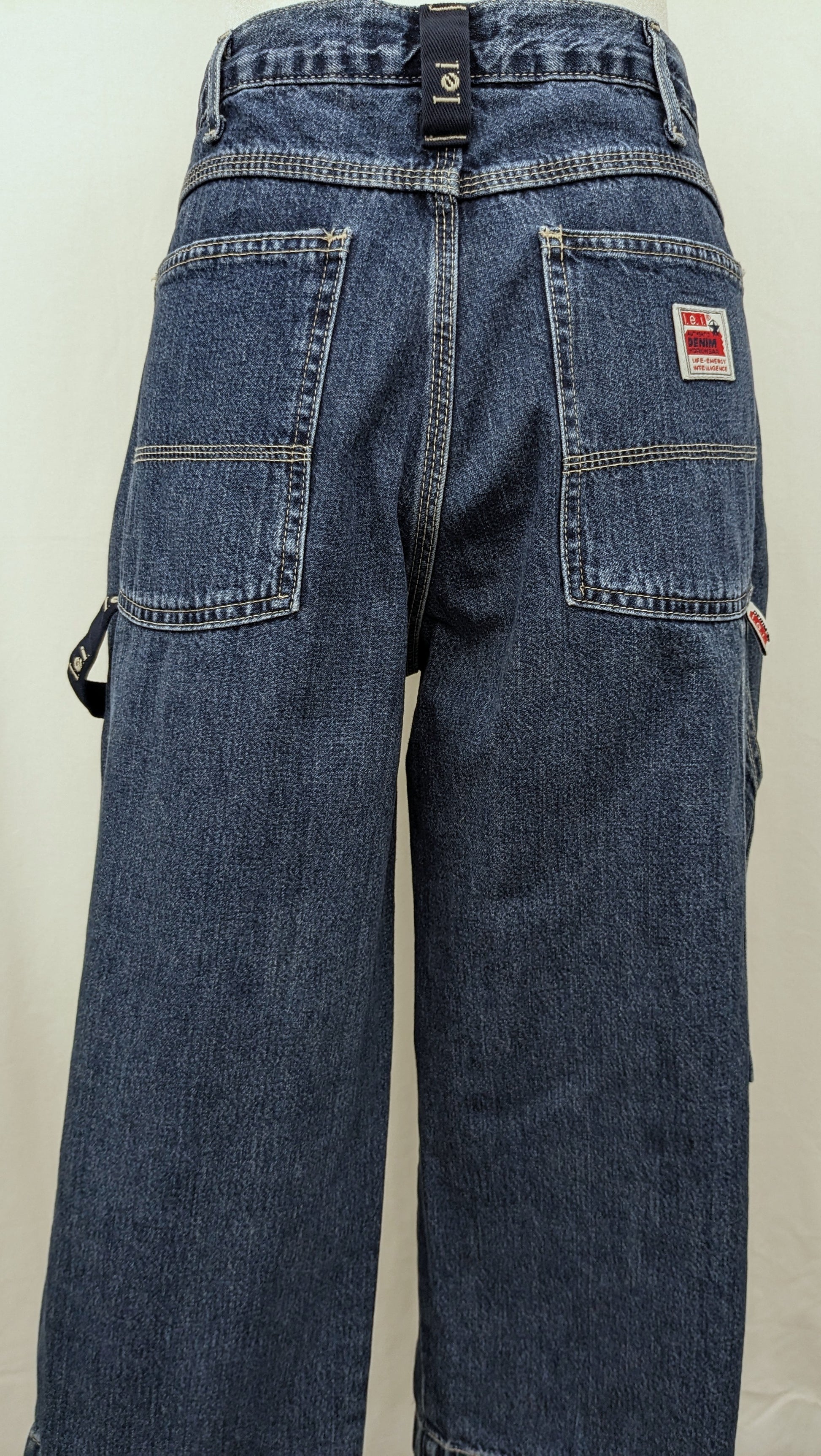 L.E.I. workwear size 13 denim capri