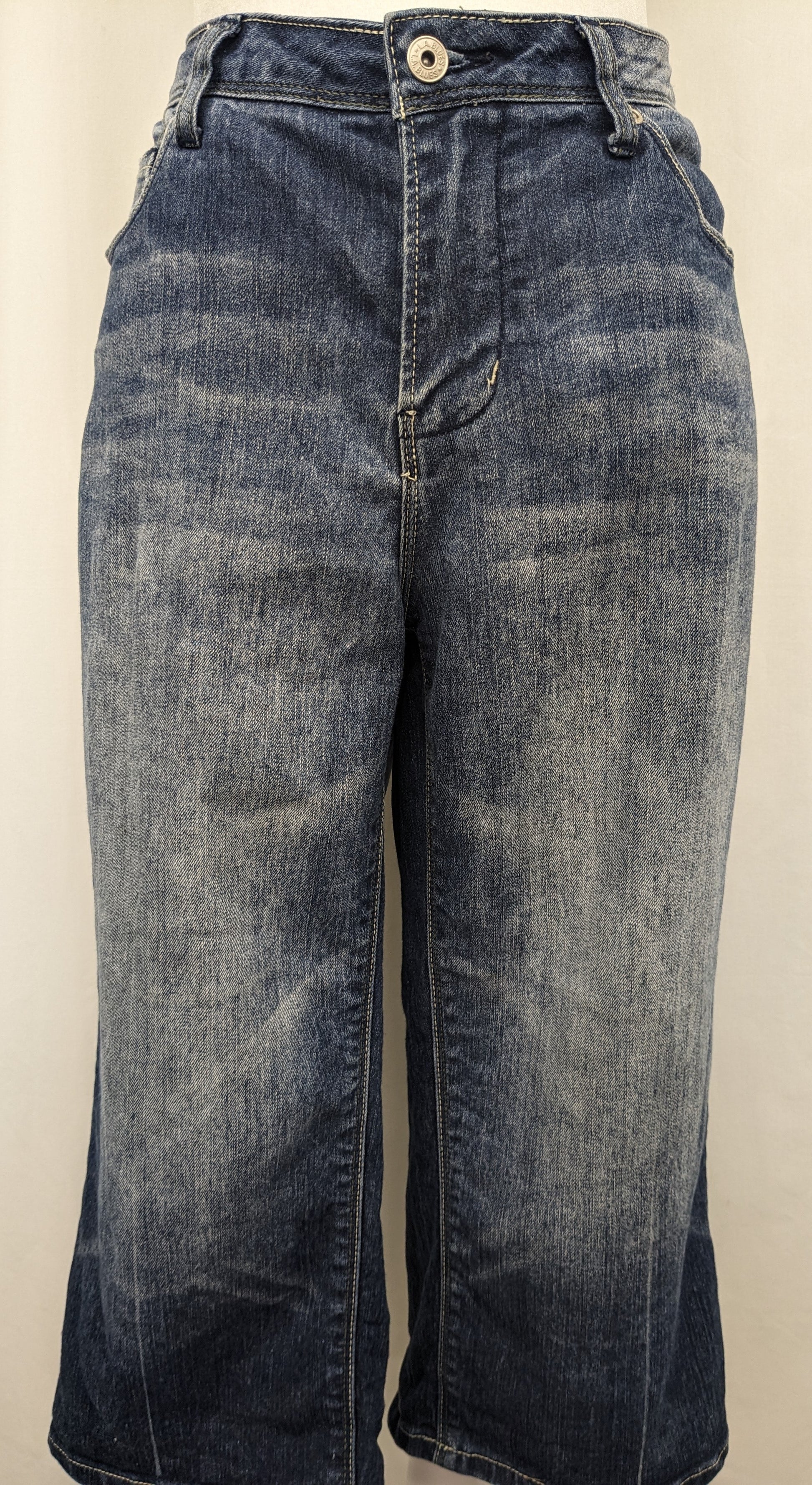 La Blues size 10 denim capri