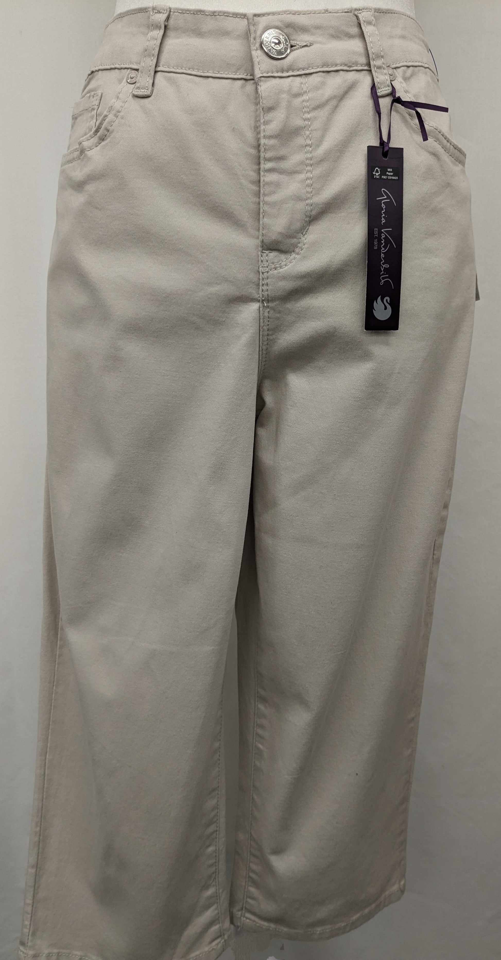 Gloria Vanderbilt size 10 capri