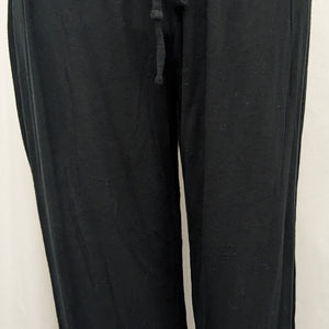 Gilligand  med black pull on capri