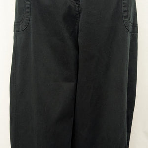 JMS size 20 black capri