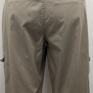 Lee size 24 khaki cargo capri