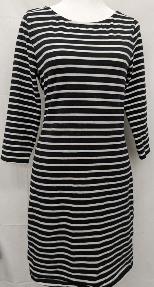 Old Navy med. black/white striped dress