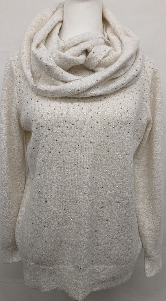 C.D. Petites small ivory sweater w/ scarf