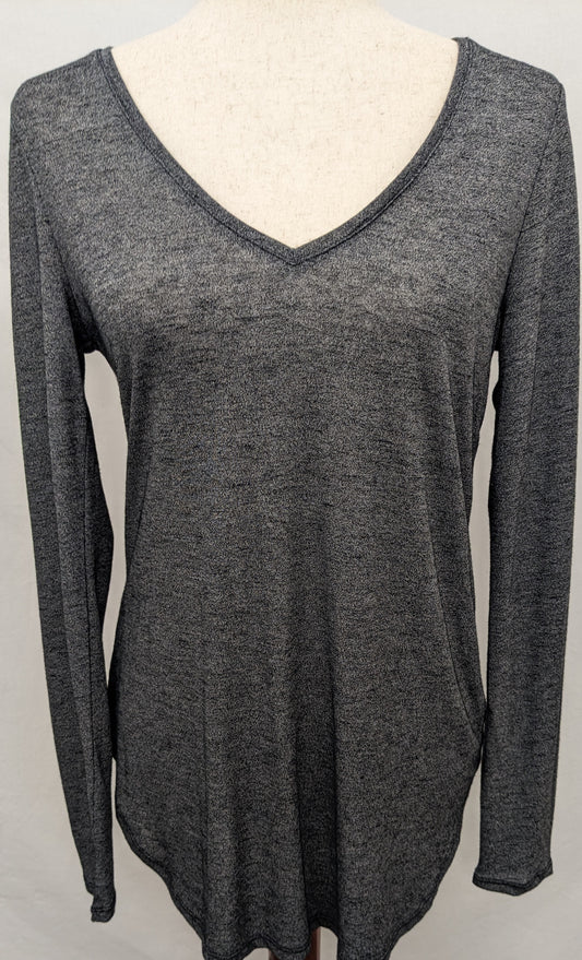 No brand small grey long sleeve shirt