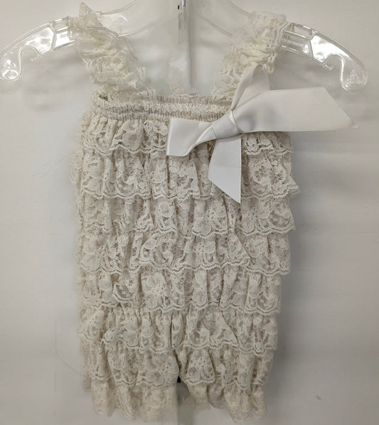 No Brand 3-6m tan lace romper