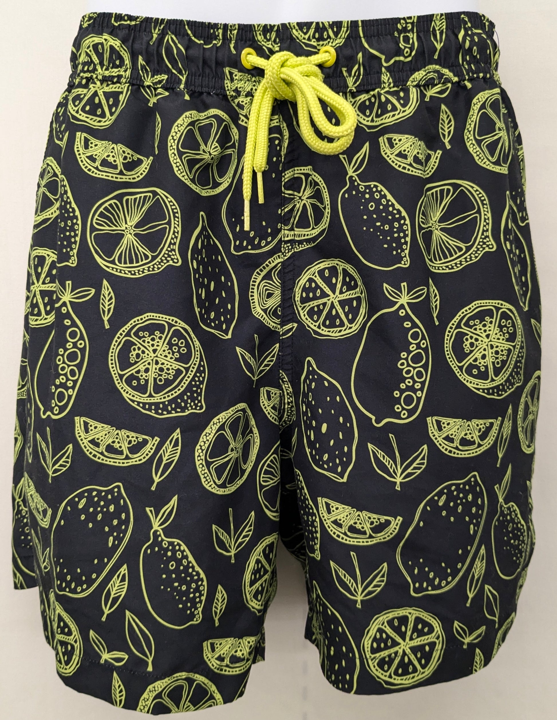 George med. black swim trunks with fruit theme