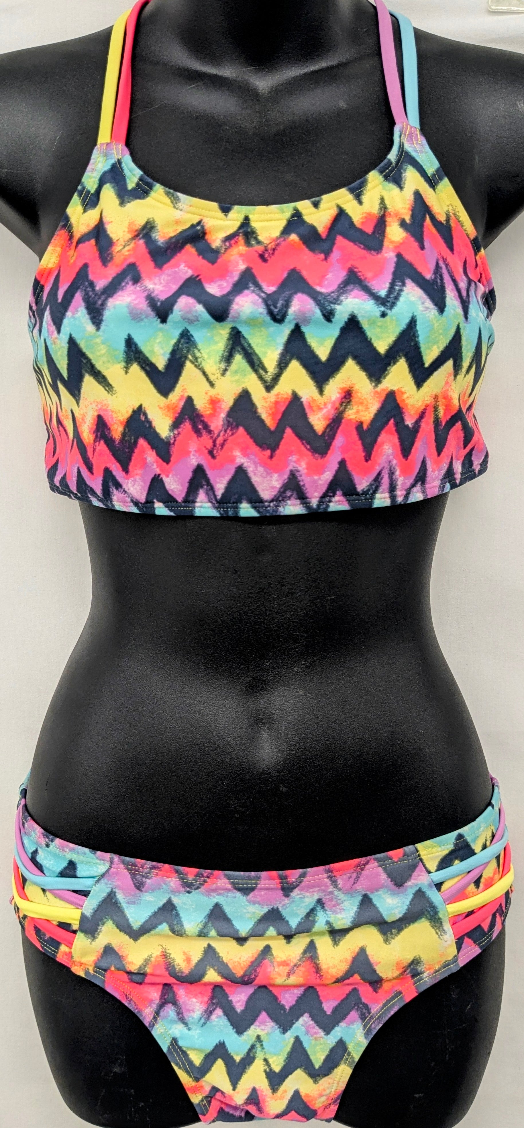 Art Class 14/16 2pc. swim suit multi-color