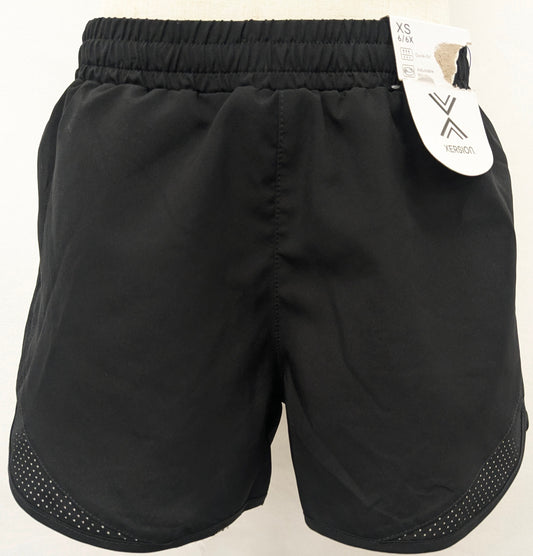 New! Xersion 6/6x black activewear shorts