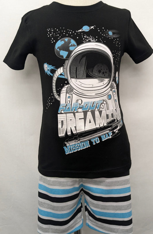 Member's Mark size 5T 2pc. pajamas - Space theme