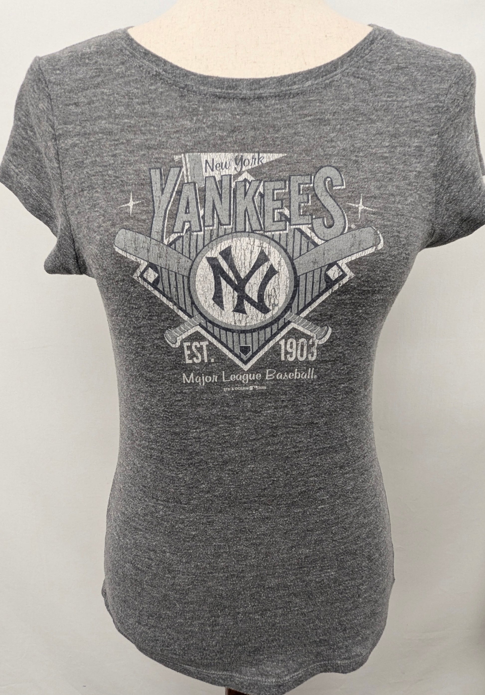 Genuine Merchandise med. "Yankees" shirt