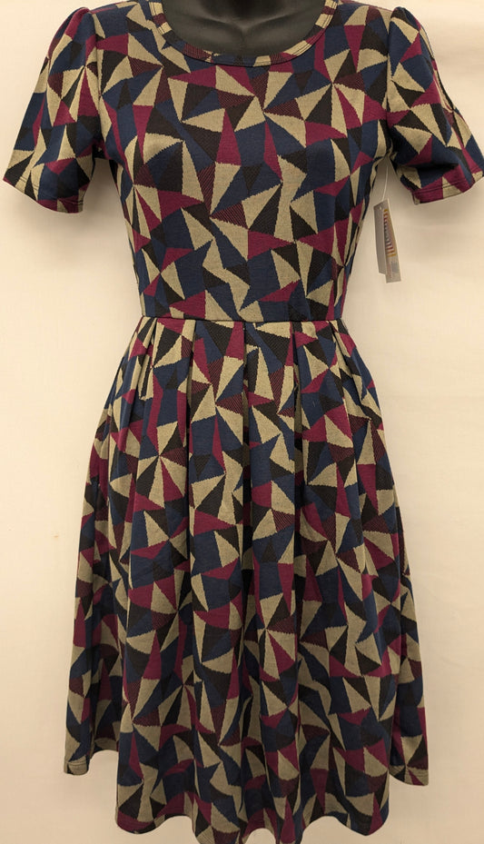 New! LuLaRoe "Amelia" XSM pattern dress