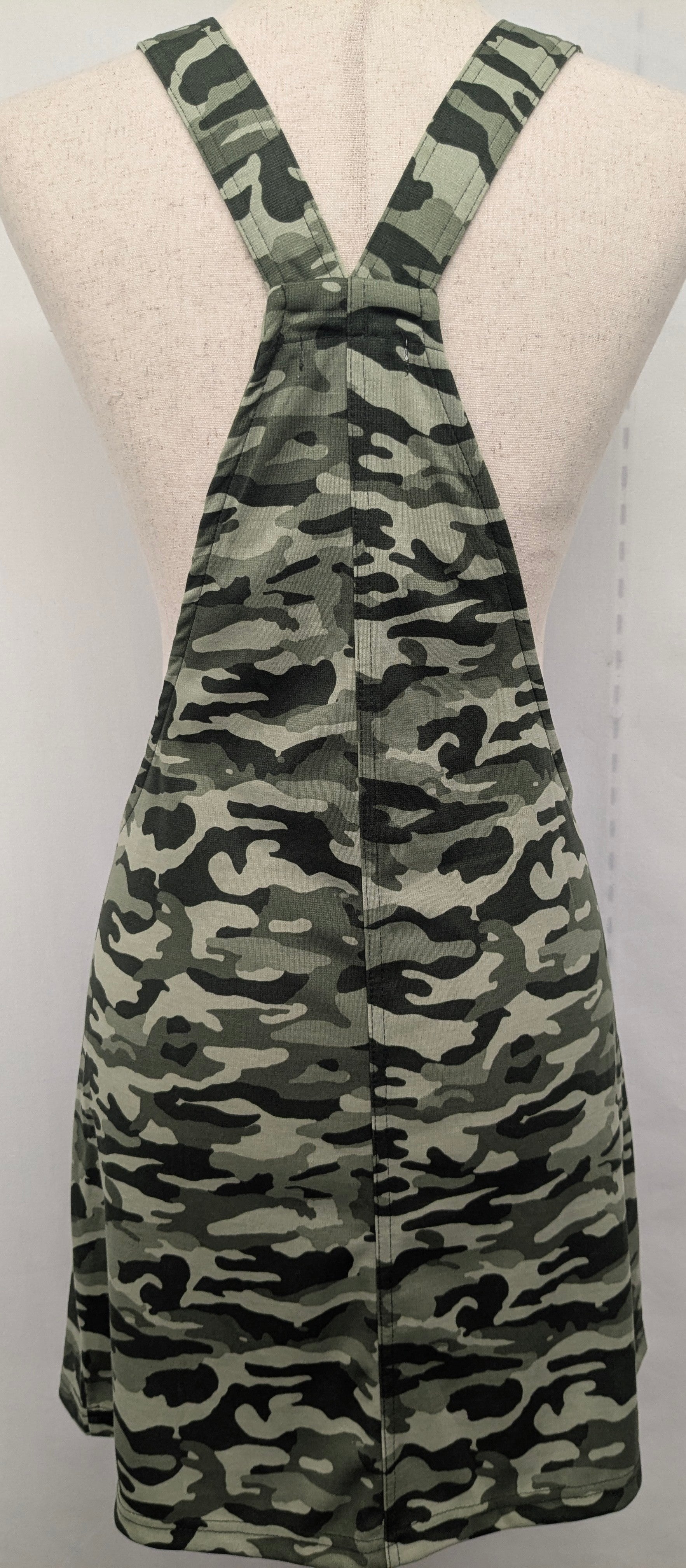 New! Jolie & Joy large camo dress