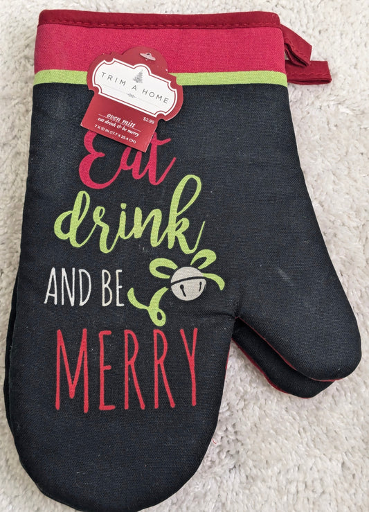 New! Trim a house oven mitt