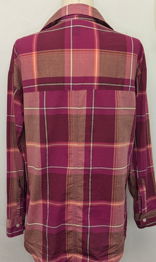 Old Navy XS boyfriend pink plaid shirt