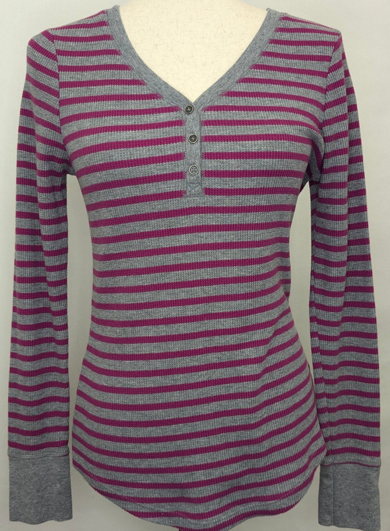 Faded Glory med. grey w/ pink stripes thermal top